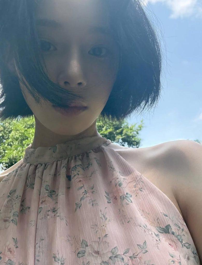 aespa Winter 曬療癒生活照「食」分可愛 aespa Winter 曬療癒生活照「食」分可愛