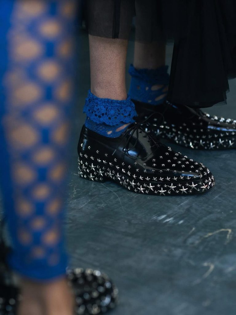 暗黑先鋒遇上璀璨工藝:noir kei ninomiya x Jimmy Choo 26SS 聯名系列震撼登場 暗黑先鋒遇上璀璨工藝:noir kei ninomiya x Jimmy Choo 26SS 聯名系列震撼登場