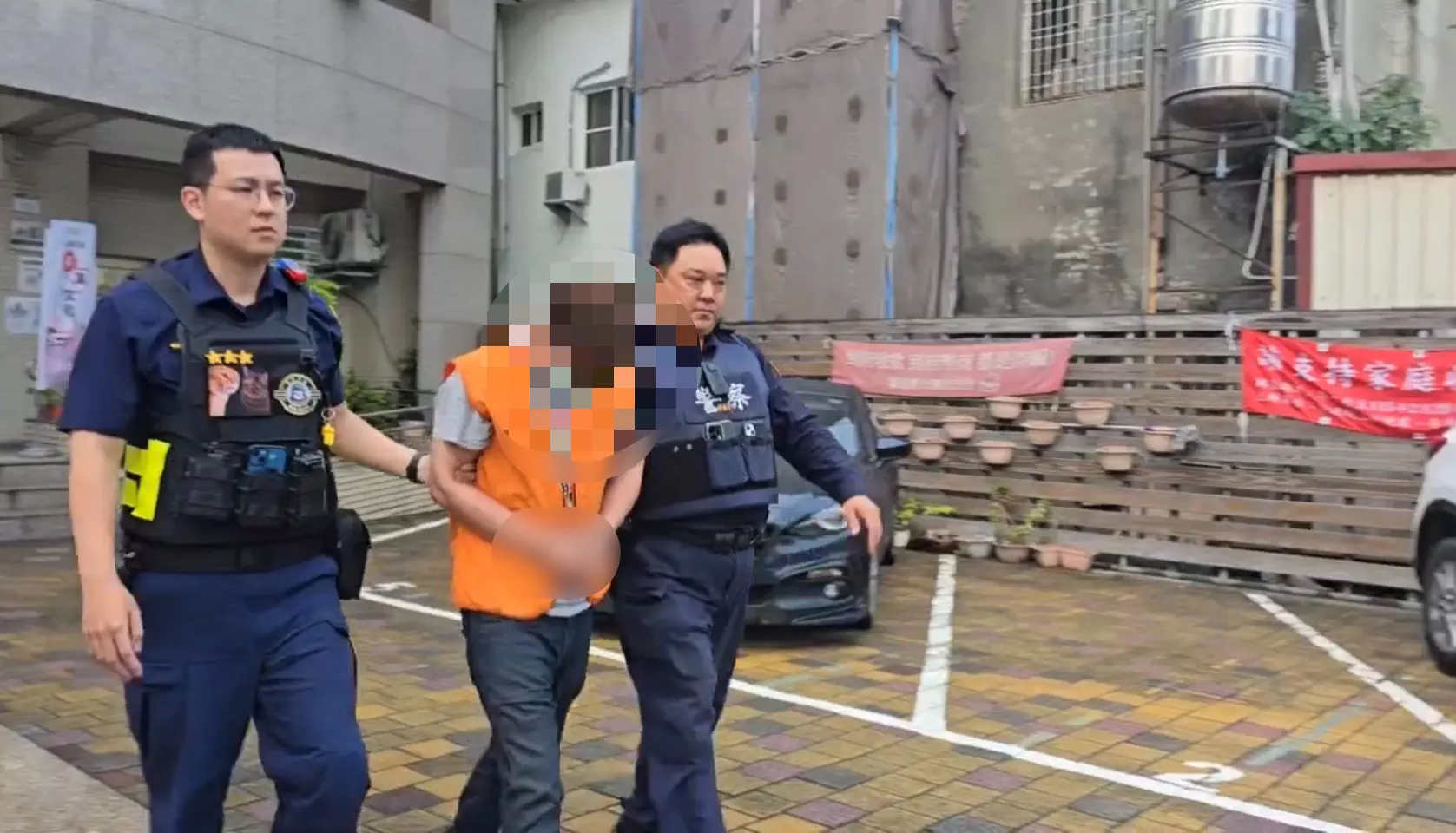 要求開門被碎碎唸 醉男竟痛毆69歲管理員受傷住院 要求開門被碎碎唸 醉男竟痛毆69歲管理員受傷住院