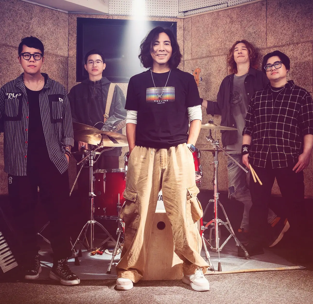 郭蘅祈領軍 浮花樂隊成軍四年終合體首發專輯 郭蘅祈領軍 浮花樂隊成軍四年終合體首發專輯