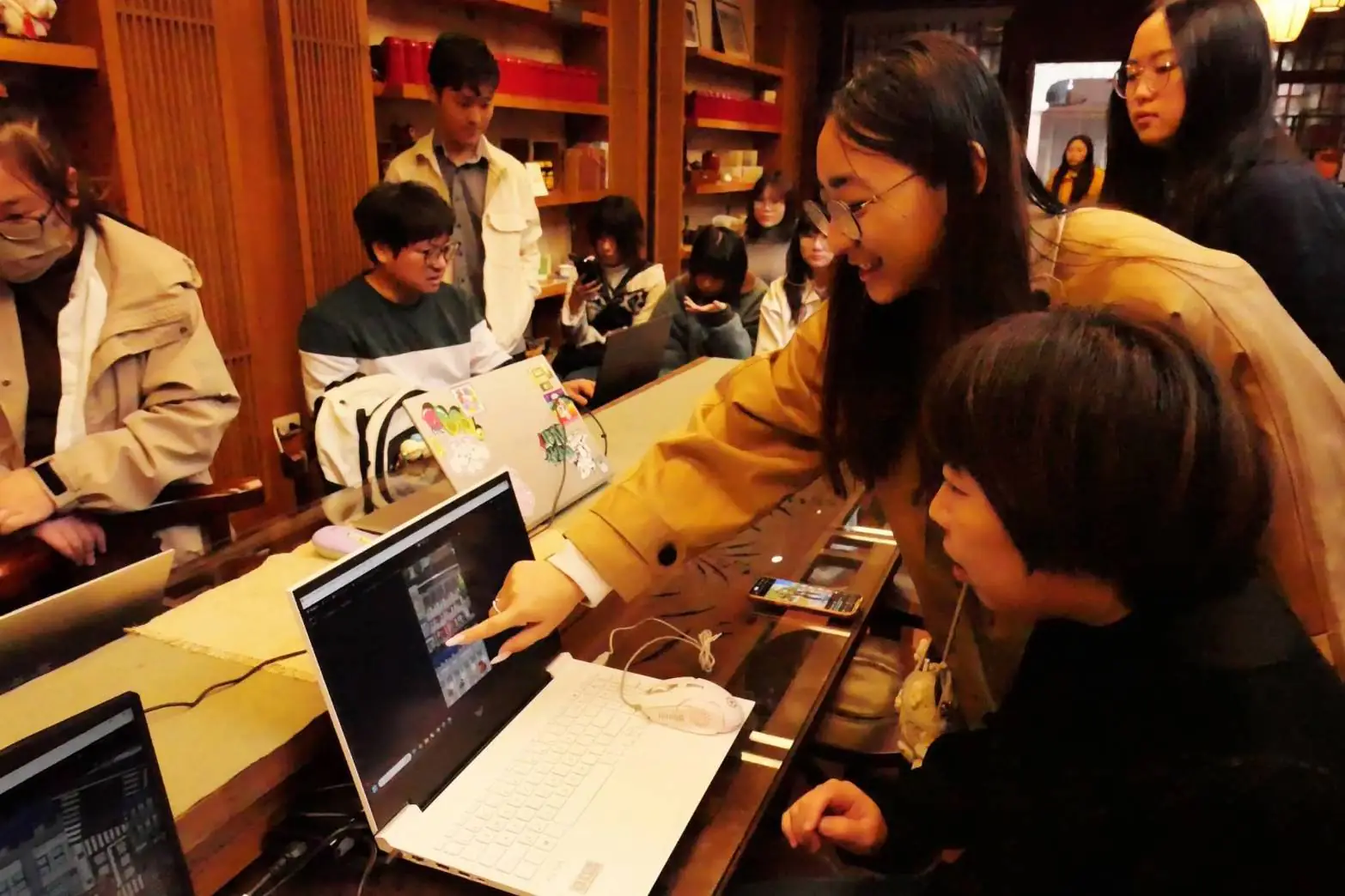 元智大學攜手特教生打造沉浸式學習場域 讓大溪老街變身VR文化教室 元智大學攜手特教生打造沉浸式學習場域 讓大溪老街變身VR文化教室