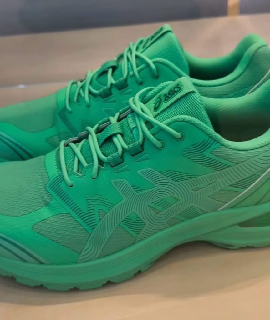 節奏與步伐的共鳴:YOASOBI x ASICS 聯名系列 3 月正式登陸 節奏與步伐的共鳴:YOASOBI x ASICS 聯名系列 3 月正式登陸