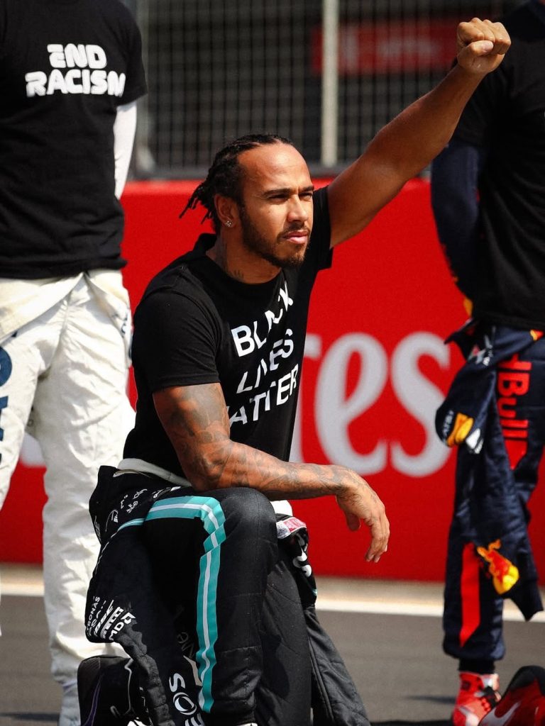 傳奇不熄!Sir Lewis Hamilton 迎來 F1 第 20 賽季:夢想從未止步 傳奇不熄!Sir Lewis Hamilton 迎來 F1 第 20 賽季:夢想從未止步