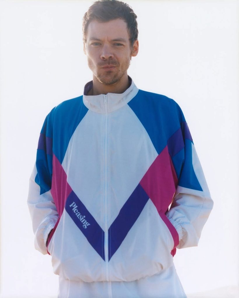 靈魂開跑!Harry Styles 登《Runner’s World》封面,與村上春樹對談「跑步與創作」 靈魂開跑!Harry Styles 登《Runner’s World》封面,與村上春樹對談「跑步與創作」