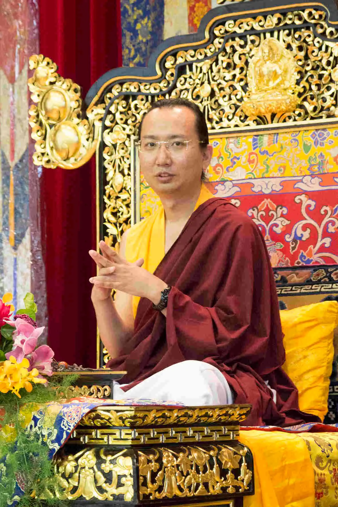 薩迦哲思|自律與傾聽:第42任薩迦法王給現代青年的兩堂人生課 薩迦哲思|自律與傾聽:第42任薩迦法王給現代青年的兩堂人生課