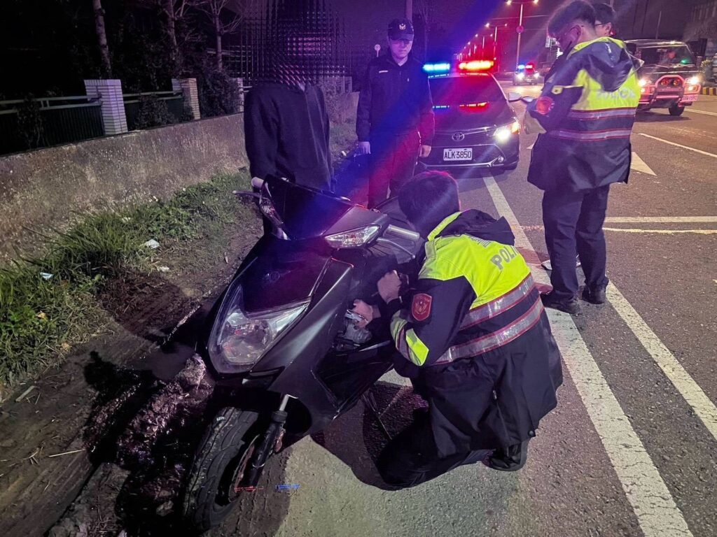 深夜封街競速擾民難忍「竹縣竹市聯手破獲改裝飆車網」拘提12人 深夜封街競速擾民難忍「竹縣竹市聯手破獲改裝飆車網」拘提12人