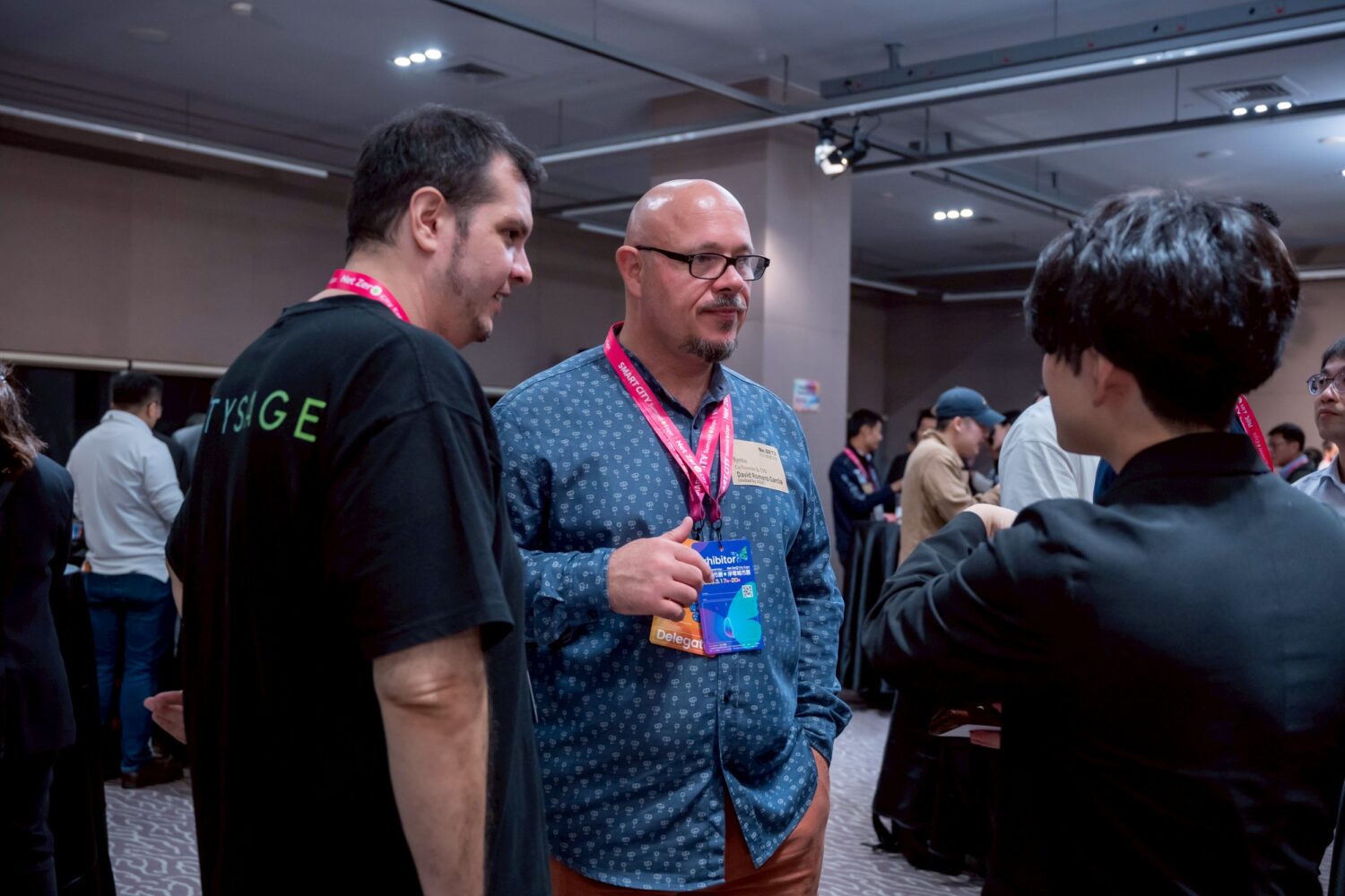 「新創之夜登場鏈結全球」新創總會打造跨域產業生態系 現場媒合交流,促進產業連結。(圖/新創總會提供)