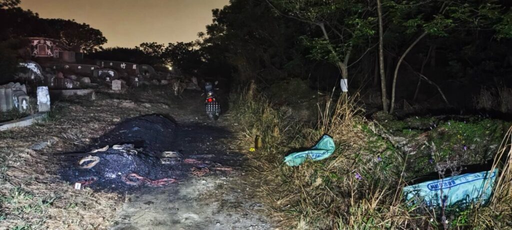 「十面埋伏」奏效!電纜竊嫌墓地燒線 湖內警方火速逮人 「十面埋伏」奏效!電纜竊嫌墓地燒線 湖內警方火速逮人