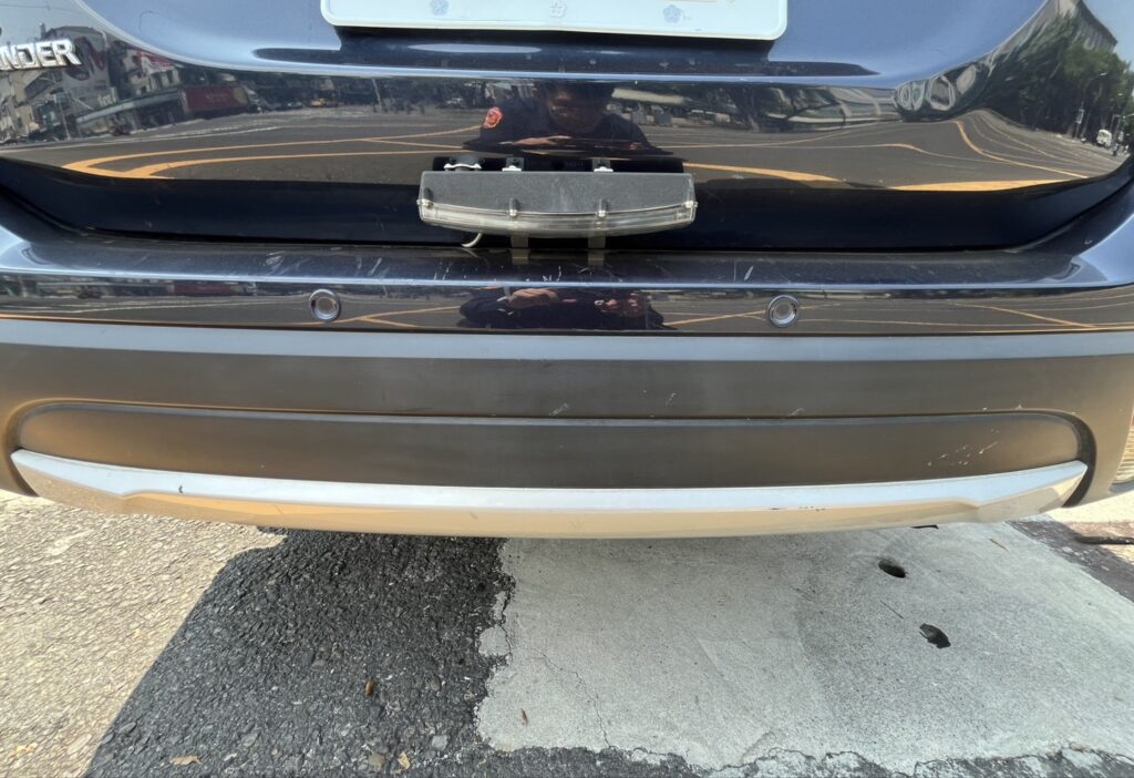 前鎮警強勢執法!無照酒駕男「昏睡」路中還衝撞警車遭逮 前鎮警強勢執法!無照酒駕男「昏睡」路中還衝撞警車遭逮