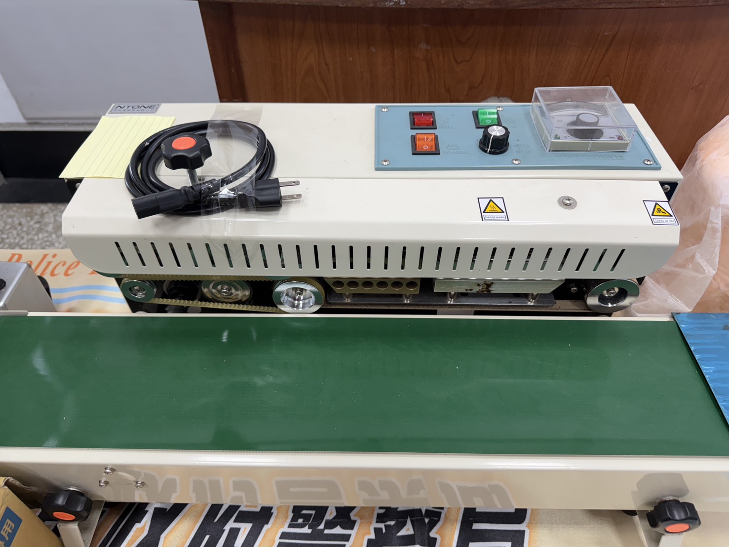 神壇變毒窟!高市刑大查獲私壇藏800克「卡西酮」及改造槍枝 神壇變毒窟!高市刑大查獲私壇藏800克「卡西酮」及改造槍枝