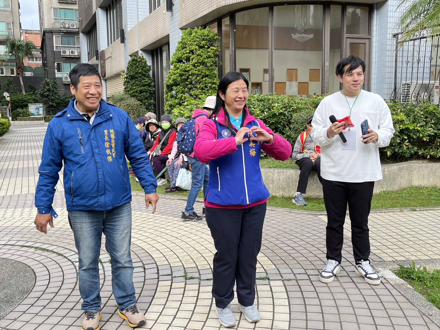 38女力出發 寶民里徐秋傑領200人健走桃林鐵路 38女力出發 寶民里徐秋傑領200人健走桃林鐵路