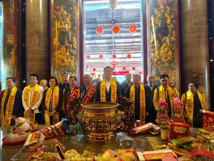 土地公生熱鬧登場 深丘福德宮捐贈370萬回饋社會 土地公生熱鬧登場 深丘福德宮捐贈370萬回饋社會