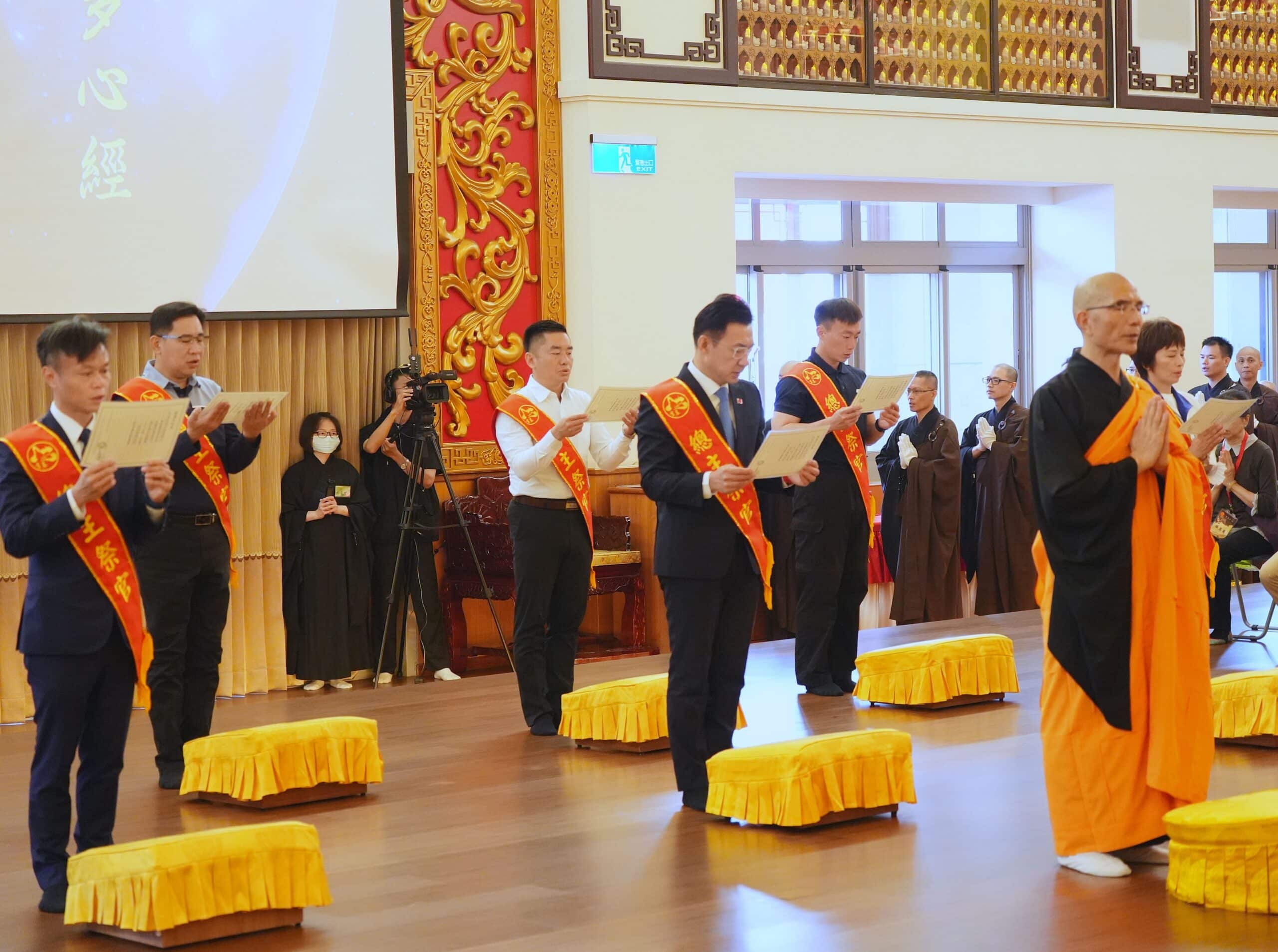 清明追思先烈英魂 林副秘書長出席台中念佛堂護國息災法會 祈願國泰民安、風調雨順 清明追思先烈英魂 林副秘書長出席台中念佛堂護國息災法會 祈願國泰民安、風調雨順