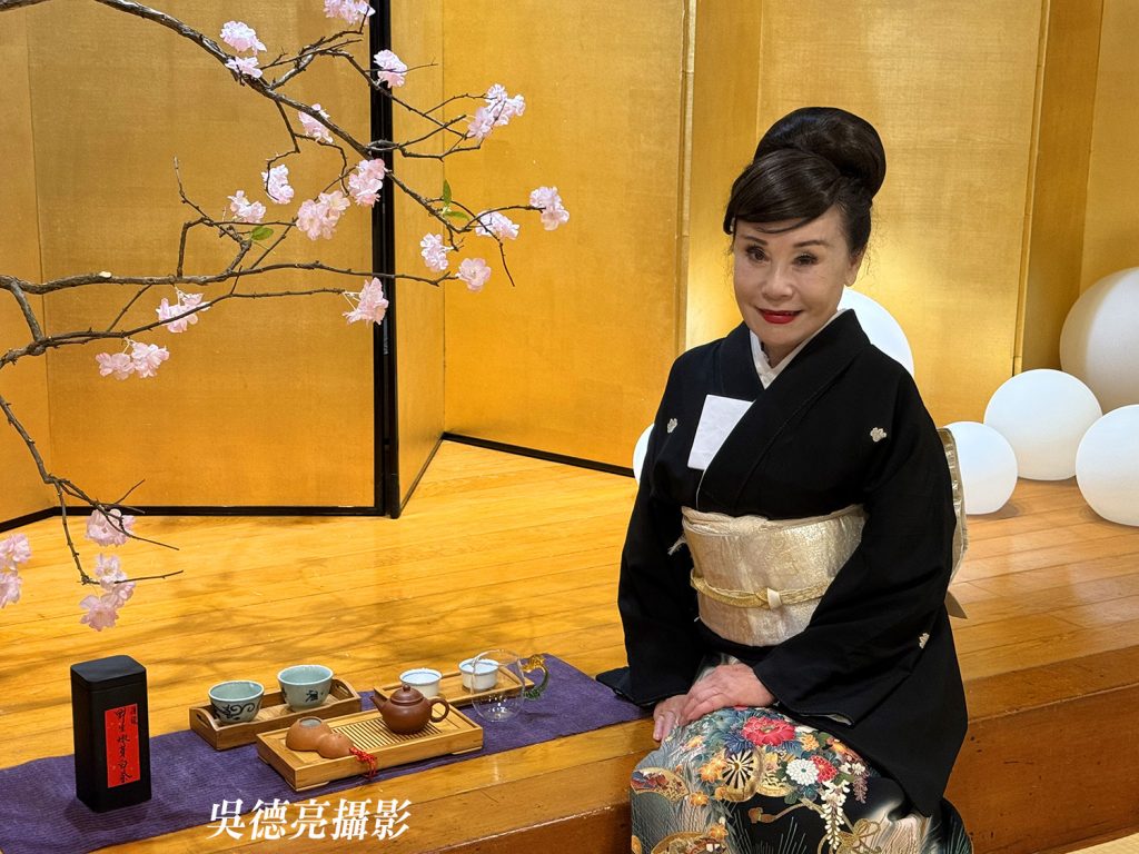 和服/古典舞踊/茶道 美麗和服日舞學苑深耕台灣17年 和服/古典舞踊/茶道 美麗和服日舞學苑深耕台灣17年
