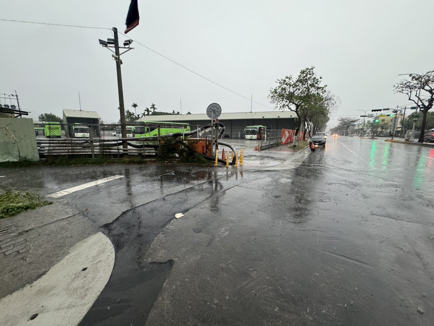 中市豐勢路二段排水設施提前完工 清明強降雨發揮排洪效益 中市豐勢路二段排水設施提前完工 清明強降雨發揮排洪效益
