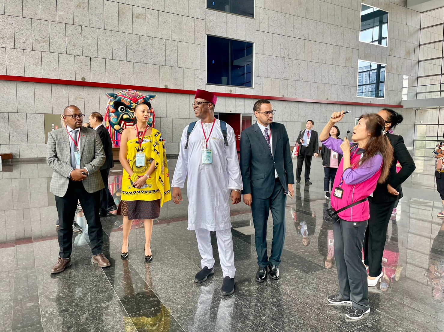 享受客製化導覽服務 中市秘書處邀請民眾揪團遊市府 聆聽台中的故事 享受客製化導覽服務 中市秘書處邀請民眾揪團遊市府 聆聽台中的故事