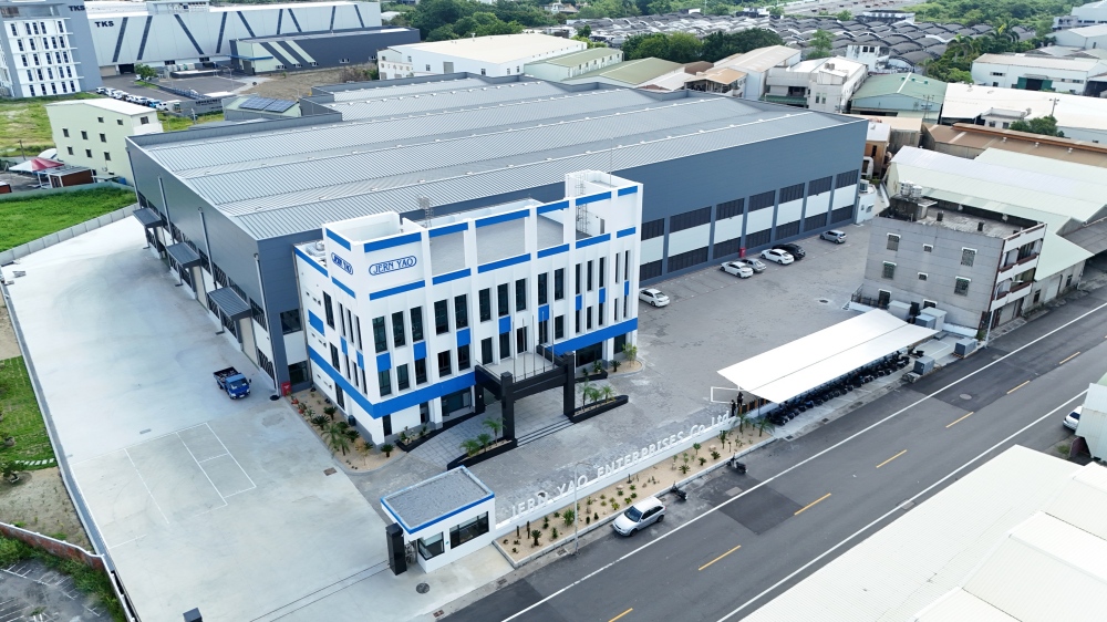 正曜重金打造二廠拚精度革命 逆勢深化自製率搶攻全球高階成型機市場 24 01正曜重金打造二廠拚精度革命