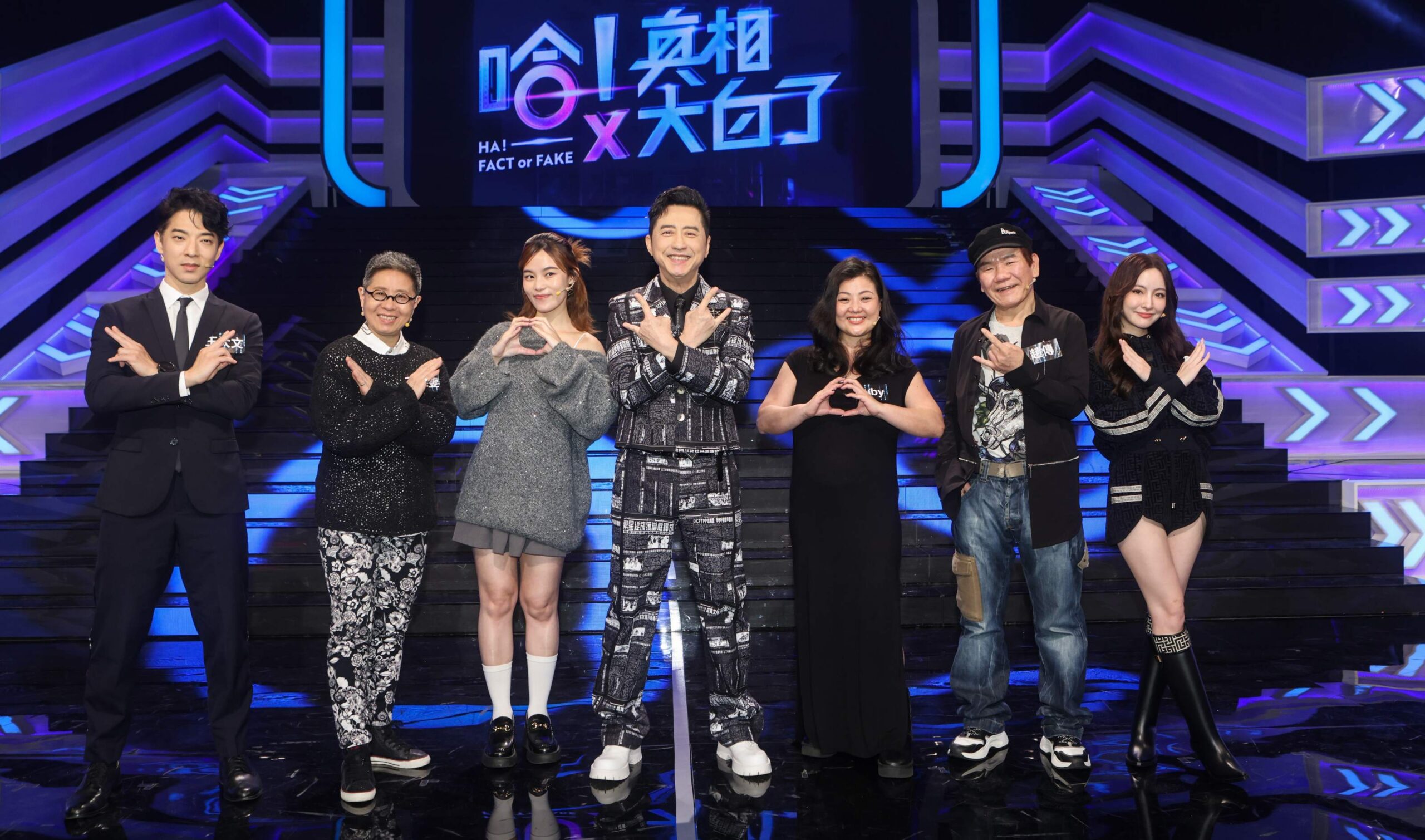 庾澄慶(哈林) 趙傳對談演唱會最危險行為「雷射筆」掃到眼睛或「唱不上去」 庾澄慶(哈林) 趙傳對談演唱會最危險行為「雷射筆」掃到眼睛或「唱不上去」