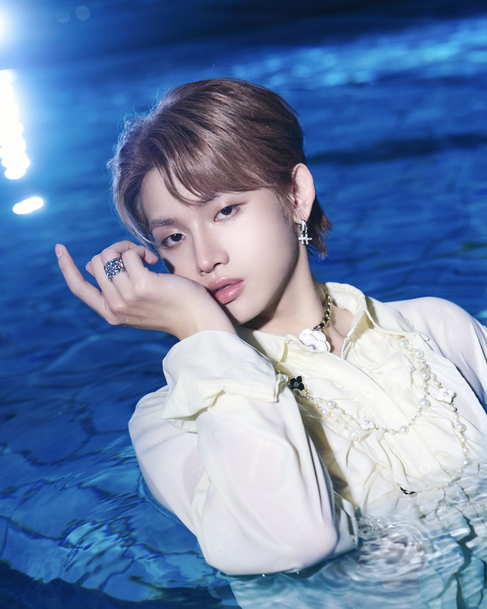 ARKis白衣濕身照炸網!肌肉若隱若現 新歌性感指數破表 ARKis白衣濕身照炸網!肌肉若隱若現 新歌性感指數破表