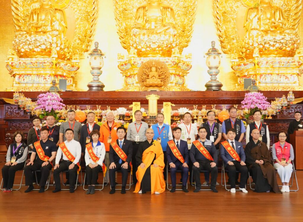 清明追思先烈英魂 林副秘書長出席台中念佛堂護國息災法會 祈願國泰民安、風調雨順 清明追思先烈英魂 林副秘書長出席台中念佛堂護國息災法會 祈願國泰民安、風調雨順