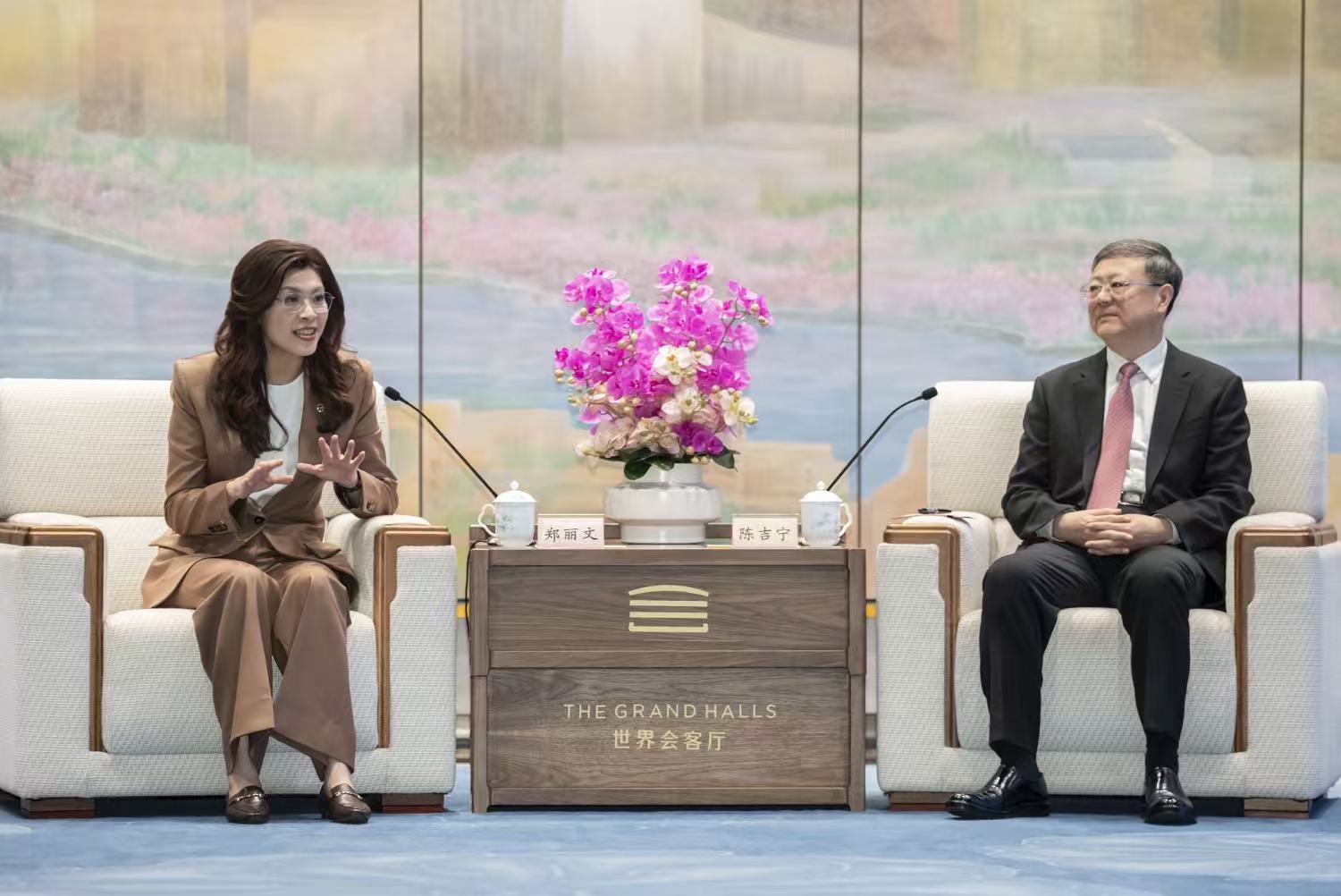 理性看待兩岸差距 務實尋找出路 理性看待兩岸差距 務實尋找出路