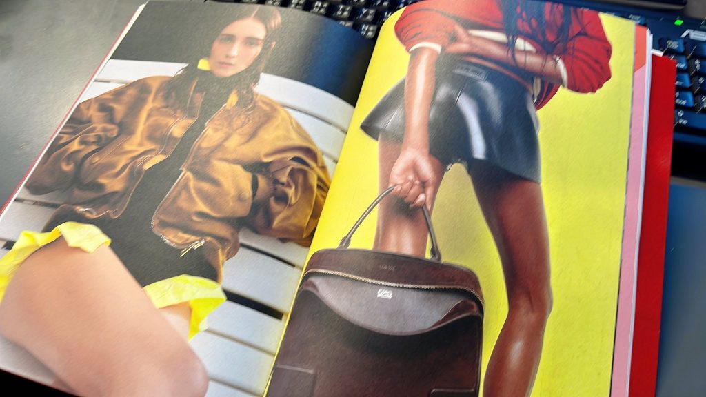 《單提、半敞口》你提的那個包 《單提、半敞口》你提的那個包