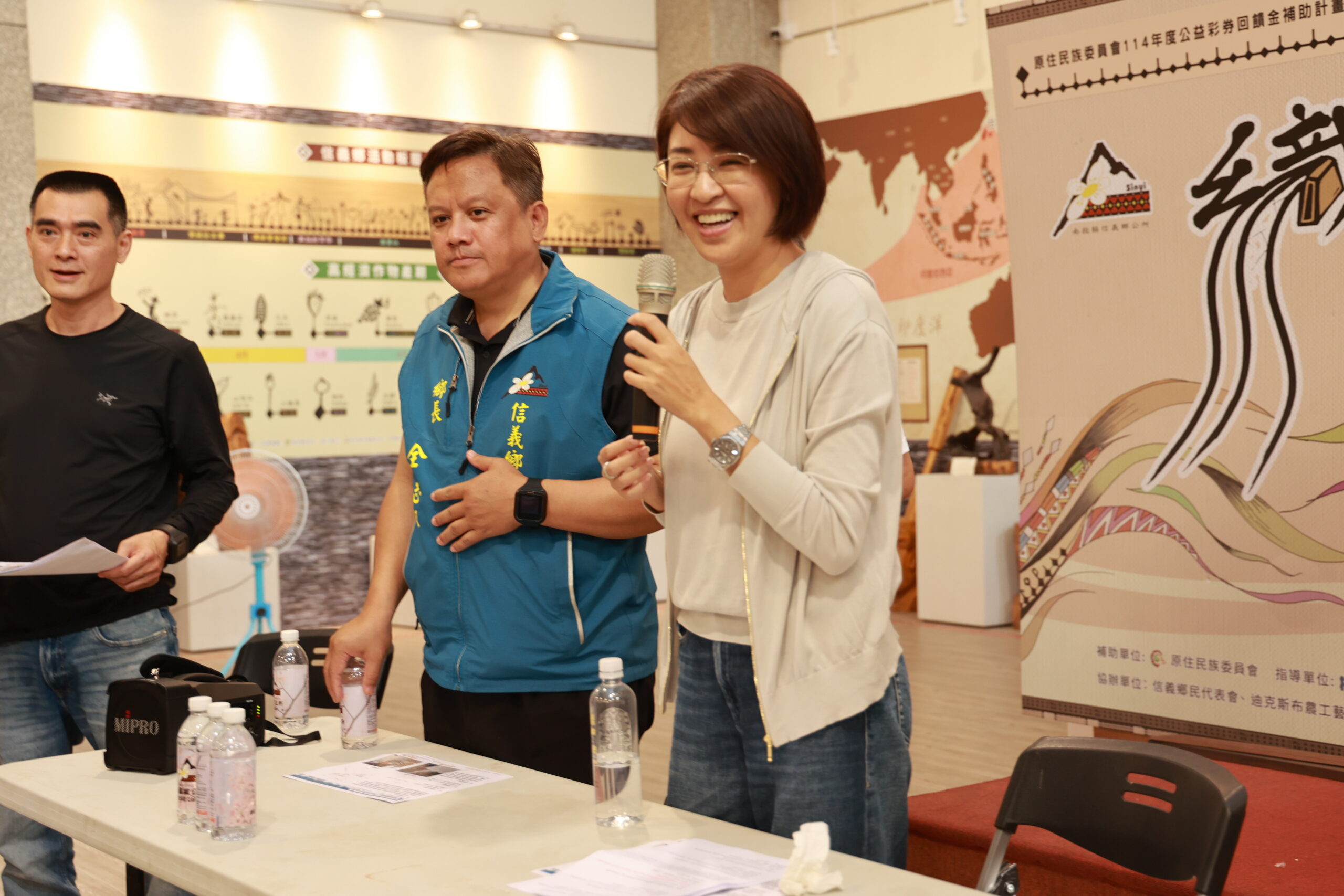 縣長許淑華深入信義鄉會勘 14件基層建設經費近2500萬元 縣長許淑華深入信義鄉會勘 14件基層建設經費近2500萬元