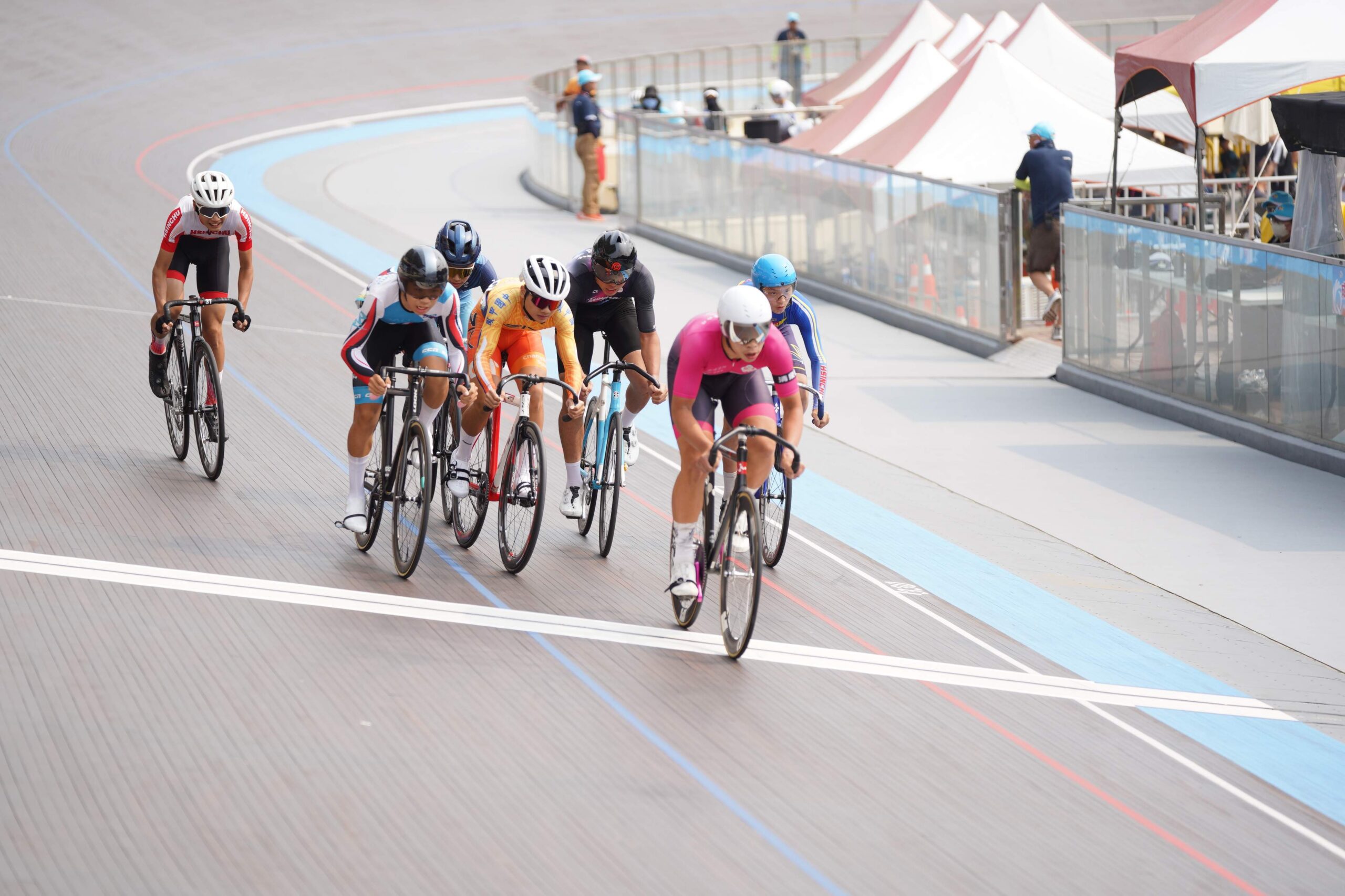 全中運自由車場地賽炸裂收官 台中市全面制霸 全中運自由車場地賽炸裂收官 台中市全面制霸