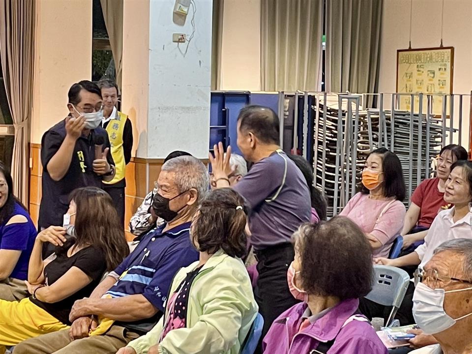 彰化市延和社區舉辦治安座談會　警民攜手強化反詐意識與交通安全