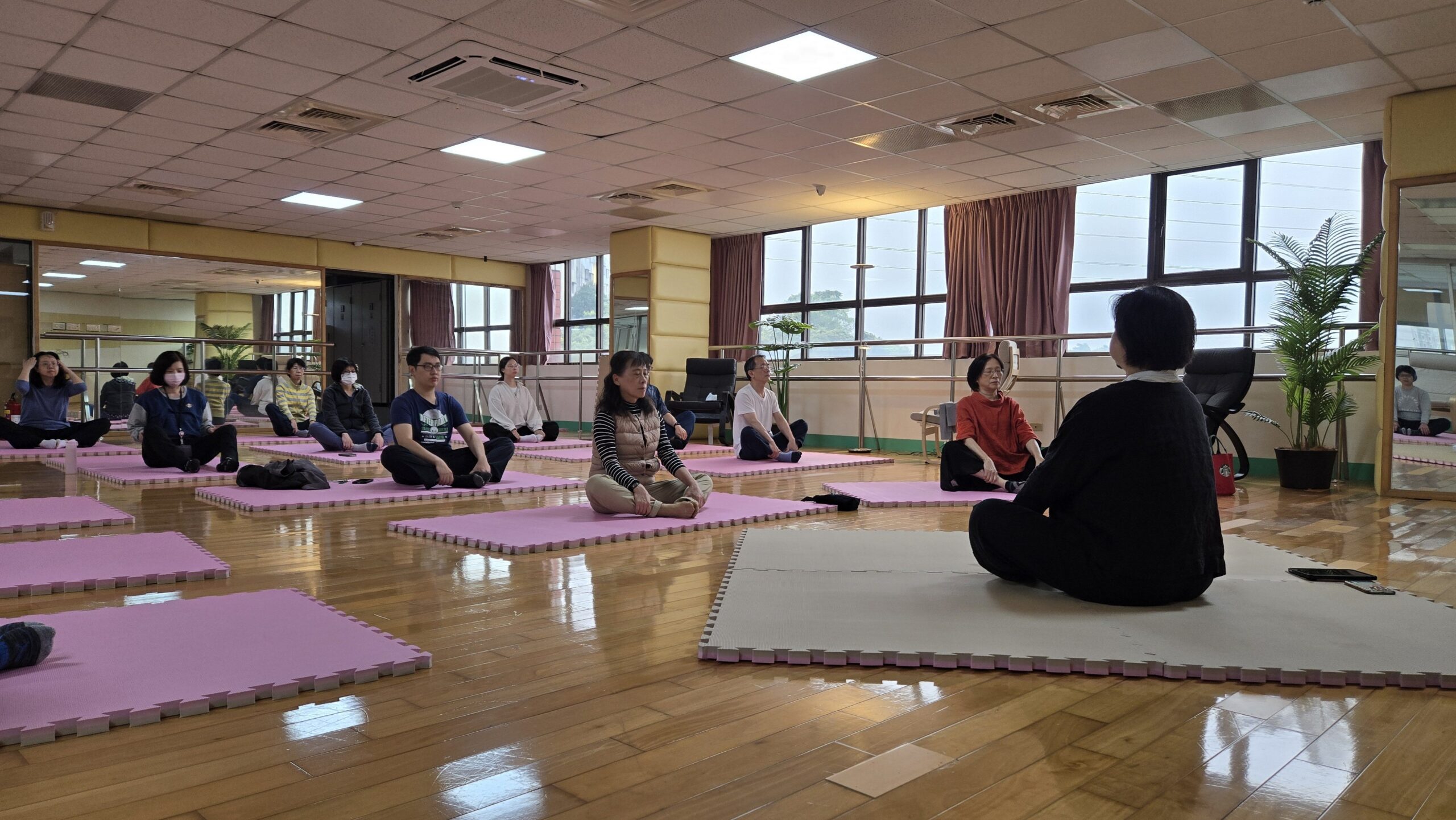 北市公訓處「靜心園」正式啟用 打造專屬身心充電站 北市公訓處「靜心園」正式啟用 打造專屬身心充電站