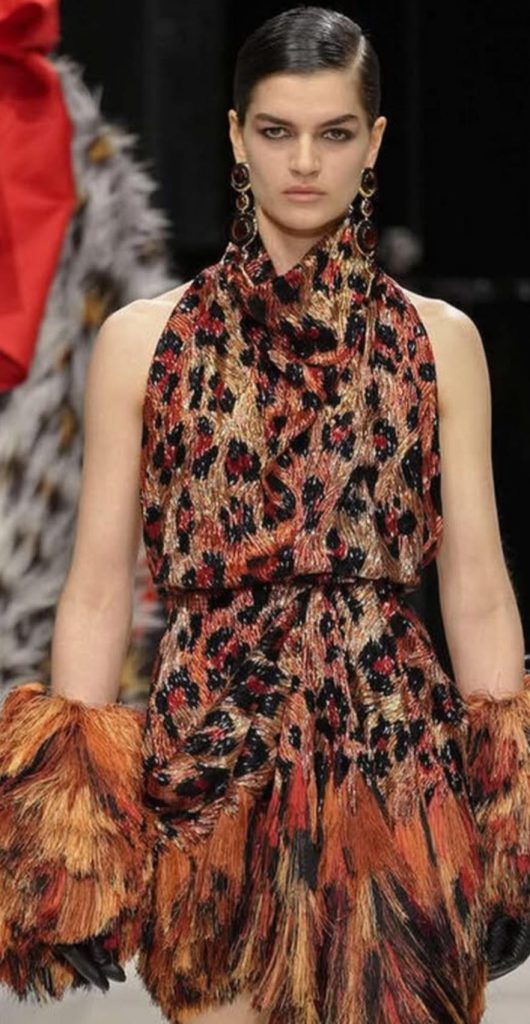 《當觸感回來了》 珠寶和時裝的頻率共振 《當觸感回來了》 珠寶和時裝的頻率共振