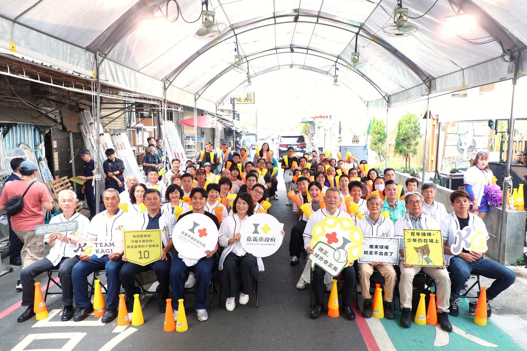 《球者魂也》嘉義棒球文學特展登場 黃敏惠攜手曾智偵、陳重羽揭幕 《球者魂也》嘉義棒球文學特展登場 黃敏惠攜手曾智偵、陳重羽揭幕