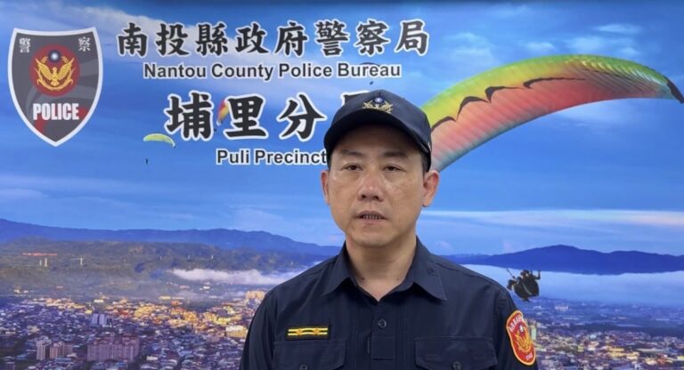 埔里鎮產業道路發生一起農用噴藥車側翻重壓駕駛人致死之交通事故