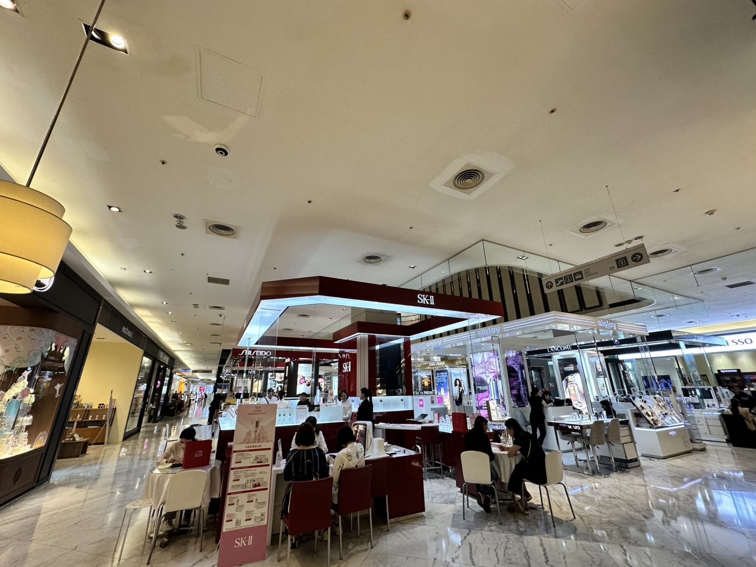 新光三越高雄左營店 「4月1號-4月22號上半年最強購物盛事「初夏購物節」強勢來襲 會員獨享全館單筆3仟贈2仟點超狂回饋 新光三越高雄左營店 「4月1號-4月22號上半年最強購物盛事「初夏購物節」強勢來襲 會員獨享全館單筆3仟贈2仟點超狂回饋