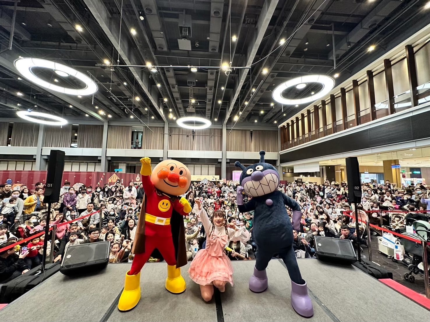 新光三越高雄左營店 「4月1號-4月22號上半年最強購物盛事「初夏購物節」強勢來襲 會員獨享全館單筆3仟贈2仟點超狂回饋 新光三越高雄左營店 「4月1號-4月22號上半年最強購物盛事「初夏購物節」強勢來襲 會員獨享全館單筆3仟贈2仟點超狂回饋