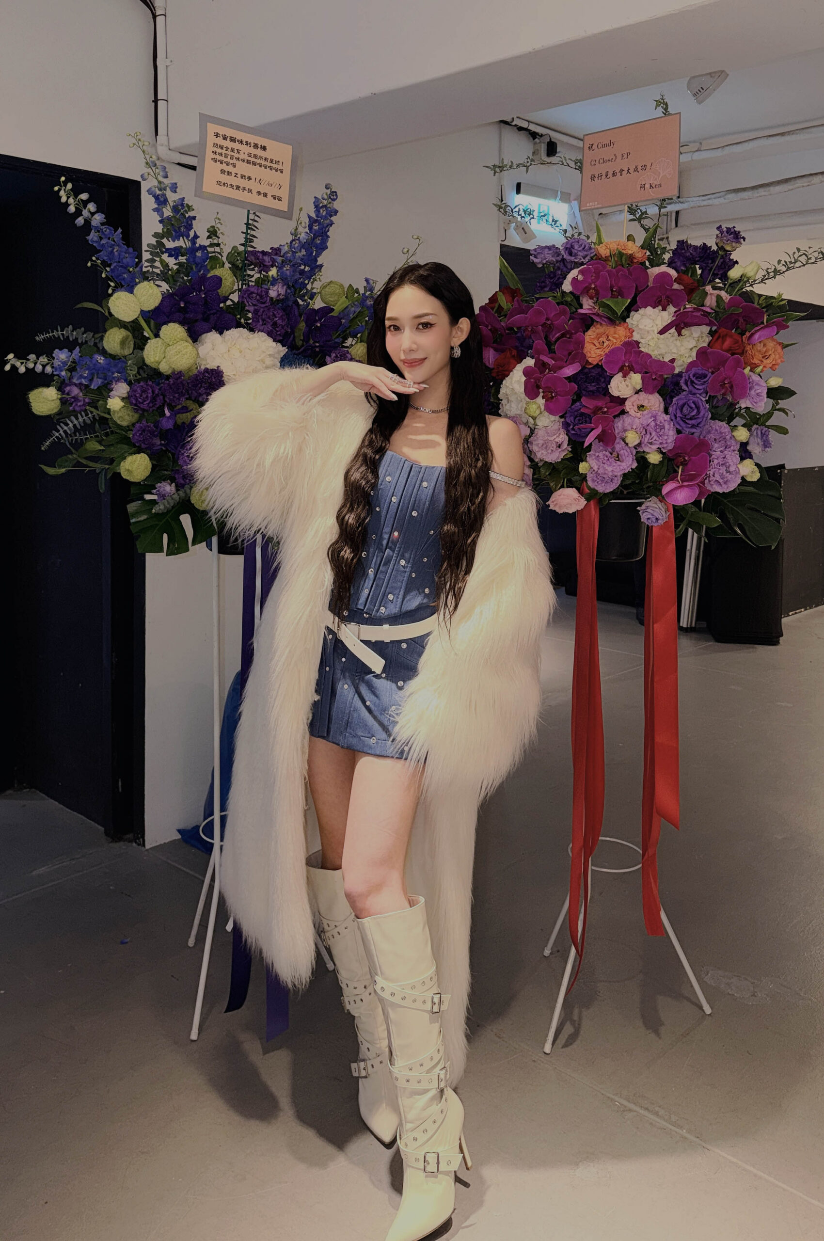 隊長利善榛首發新EP搶頭香!簽售會爆滿500粉擠爆現場秒殺 隊長利善榛首發新EP搶頭香!簽售會爆滿500粉擠爆現場秒殺