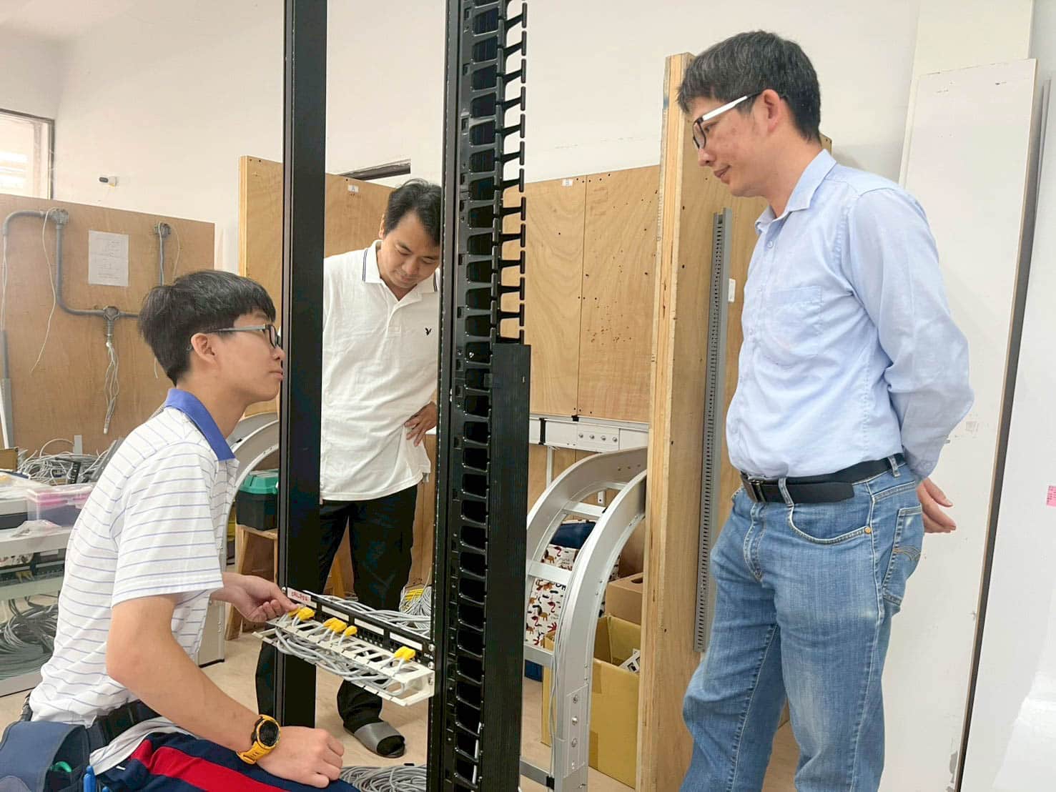 基隆商工全國技能競賽北區奪多獎 跨校培育正濱國中摘銀 基隆商工全國技能競賽北區奪多獎 跨校培育正濱國中摘銀