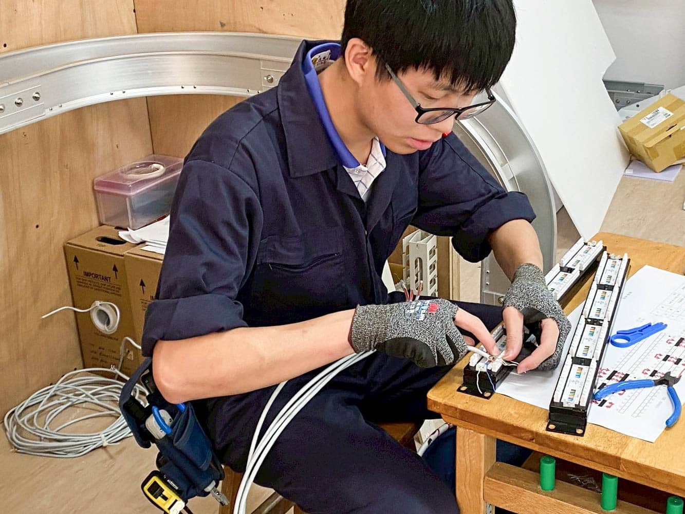 基隆商工全國技能競賽北區奪多獎 跨校培育正濱國中摘銀 基隆商工全國技能競賽北區奪多獎 跨校培育正濱國中摘銀