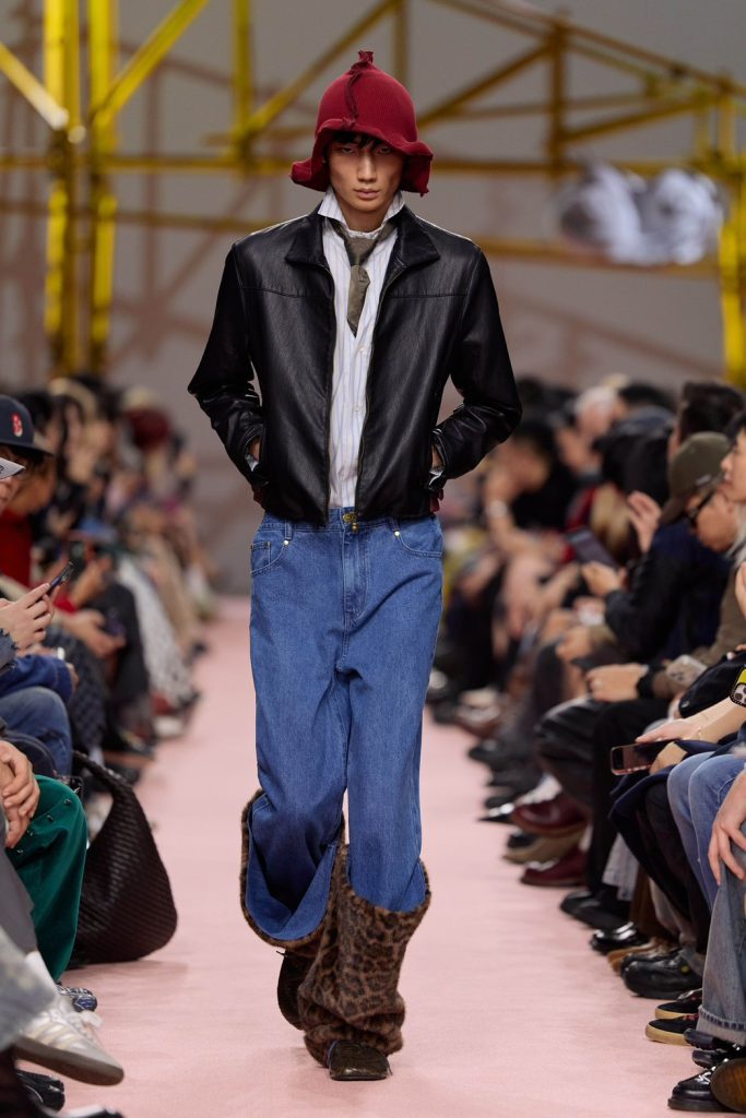 夢境與現實的雙重吸附:8ON8 2026 秋冬系列「Dual Adsorption」登陸上海 夢境與現實的雙重吸附:8ON8 2026 秋冬系列「Dual Adsorption」登陸上海