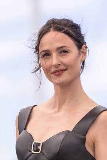 人物專欄 她從北歐森林走上紅毯:雷娜特·瑞斯維,那個不裝的影后 人物專欄 她從北歐森林走上紅毯:雷娜特·瑞斯維,那個不裝的影后