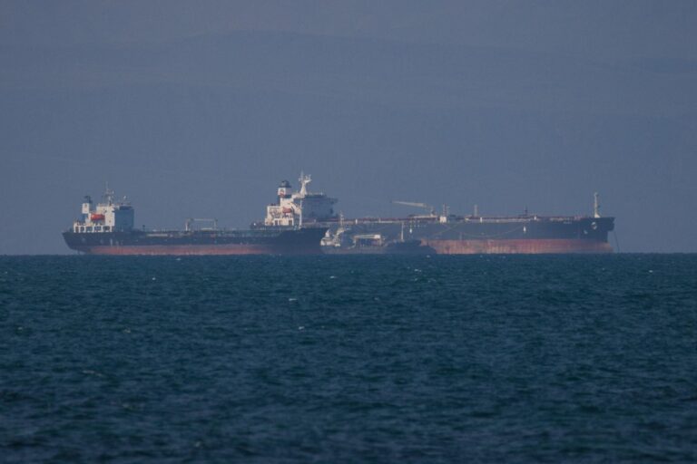 荷莫茲海峽擬收加密通行費 地緣政治衝擊能源與金融秩序