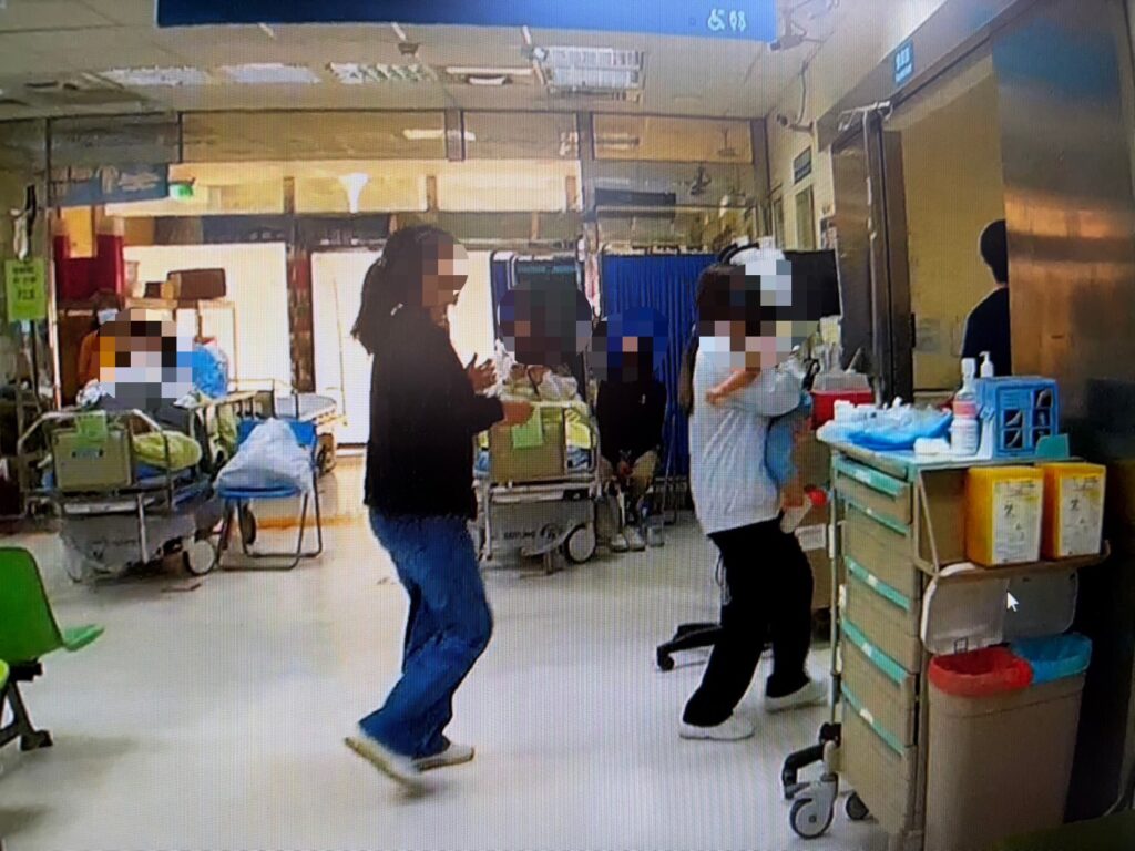 幼童命懸一線!高雄保大特警「鳴笛開道」縮時送醫成功救命 幼童命懸一線!高雄保大特警「鳴笛開道」縮時送醫成功救命