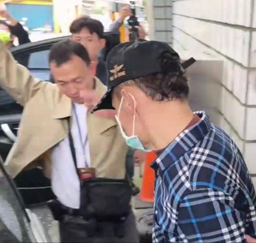 花蓮縣議員吳建志家族宅捲毒雲!3樓搜出「喪屍菸彈」 急切割掀議論 花蓮縣議員吳建志胞兄持有「喪屍菸彈」遭逮。(圖/記者趙靜姸 翻攝)