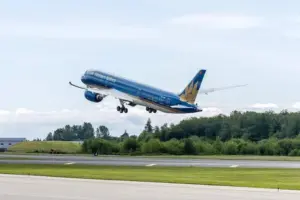 越南航空去年獲利回升並擴大國際航線 越南航空去年獲利回升並擴大國際航線
