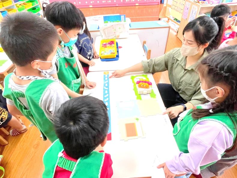 新北幼兒園招生5/19直播抽籤 下午3時公告錄取名單 54 《圖說》幼兒園進行課程活動。〈教育局提供〉