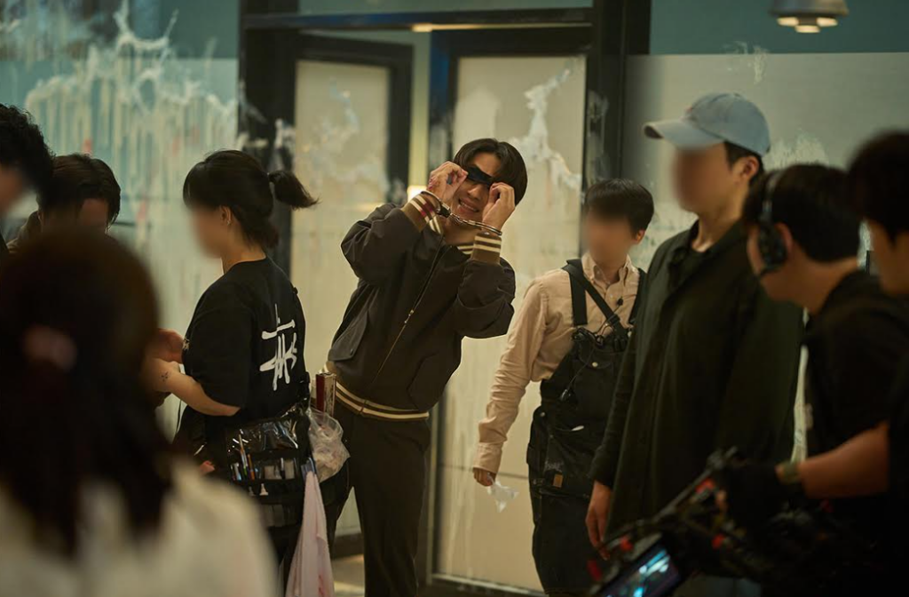 《屍速禁區》韓國觀影人次將破300萬!觀眾沉浸式體驗:雙腳顫抖離開影廳! 50 %E8%9E%A2%E5%B9%95%E6%93%B7%E5%8F%96%E7%95%AB%E9%9D%A2 2026 05 29 153746 1024x672 1