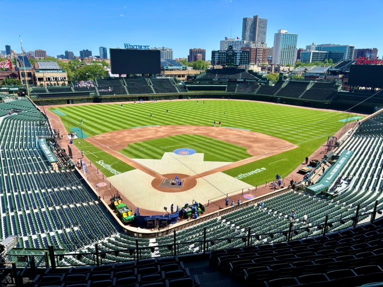 從百年球場看城市發展 侯友宜考察Wrigley Field汲取大巨蛋規劃經驗 7 《圖說》Wrigley Field球場全景。〈新聞局提供〉