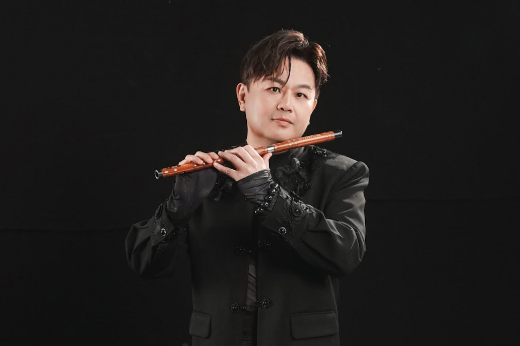 方文山填詞加持!蘇震洋〈一字一句〉親吹中國笛 「命定之笛」深夜現身錄音室 26 %E8%9E%A2%E5%B9%95%E6%93%B7%E5%8F%96%E7%95%AB%E9%9D%A2 2026 06 01 160914 1024x681 1