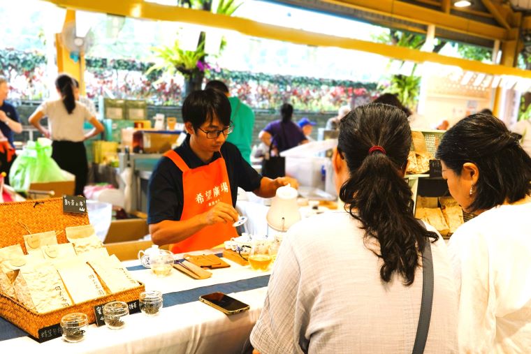 體驗冠軍茶席享受五感饗宴 新北好茶6/20希望廣場飄香 21 《圖說》新北市農業局及坪林區公所明日起連續2日於臺北希望廣場特設新北好茶展售。〈農業局提供〉