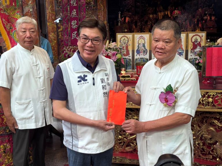 新莊地藏庵文武大眾爺聖誕 劉和然祝壽祈求市民安居樂業 新莊地藏庵文武大眾爺聖誕 劉和然祝壽祈求市民安居樂業